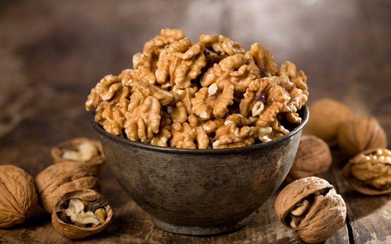 Số lượng quả óc chó trong 1kg dao động tùy thuộc loại và kích cỡ